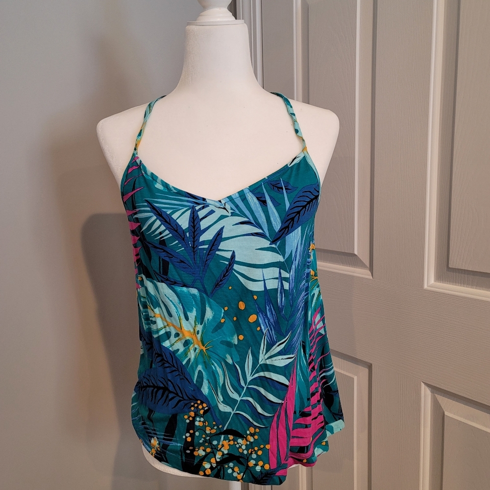 Tank with lace back detail